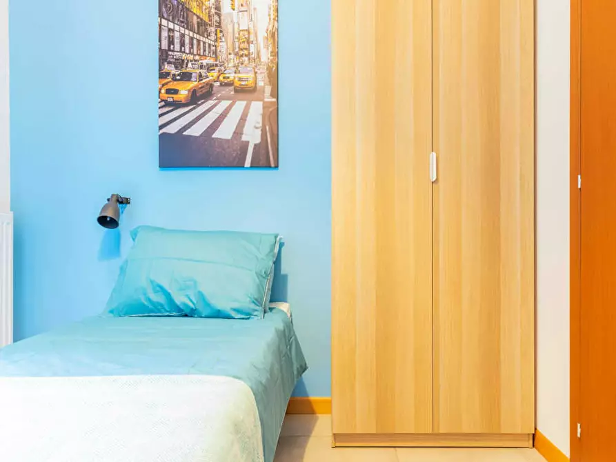 Immagine 7 di Camera in affitto  in Via Fiume delle Perle a Roma