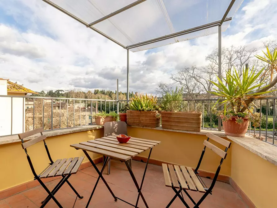 Immagine 1 di Casa indipendente in affitto  in Via Romana a Firenze