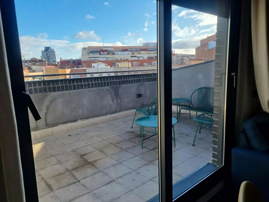 Immagine 2 di Appartamento in affitto  in Calle de Jesús del Gran Poder a Madrid