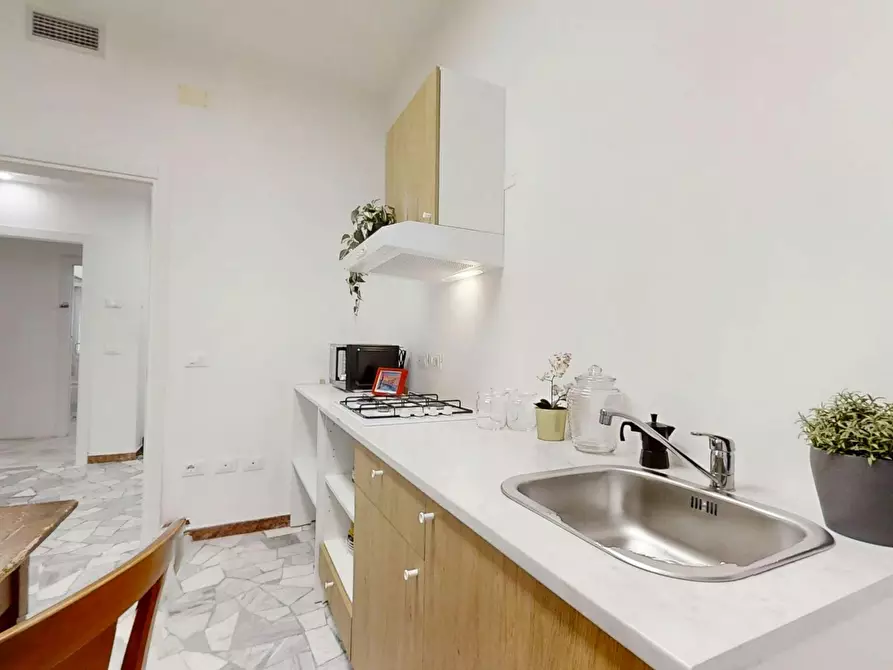 Immagine 8 di Camera in affitto  in Via Francesco Segala a Padova