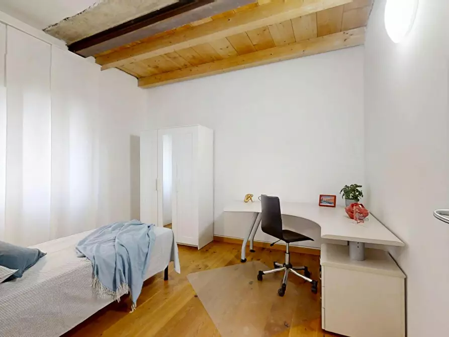 Immagine 1 di Camera in affitto  in Via Francesco Segala a Padova