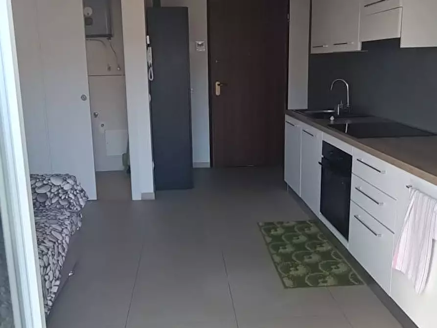 Immagine 3 di Appartamento in affitto  in Via Antonio Mambretti a Milano