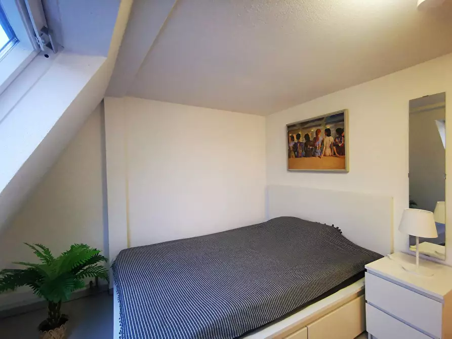 Immagine 5 di Appartamento in affitto  in Leonhardstraße a Stuttgart