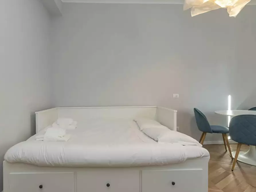 Immagine 8 di Appartamento in affitto  in Via Curtatone a Milano