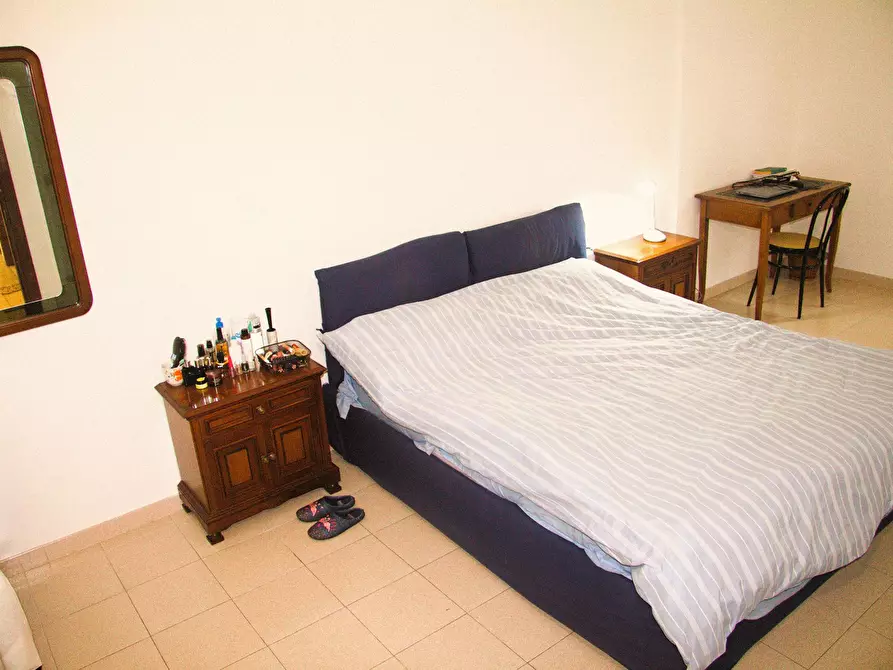 Immagine 8 di Camera in affitto  in Via Giuseppe de Robertis a Roma