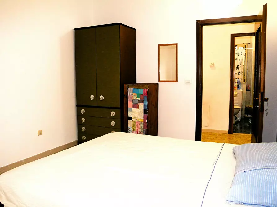 Immagine 5 di Camera in affitto  in Via Giuseppe de Robertis a Roma