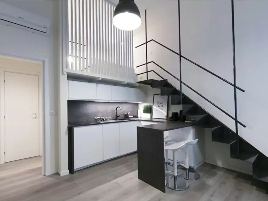 Immagine 2 di Appartamento in affitto  in Via Ambrogio Binda a Milano