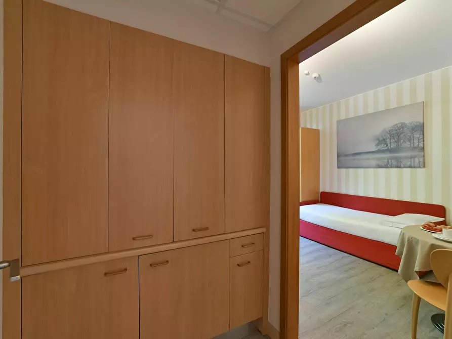 Immagine 8 di Appartamento in affitto  in Via Domenichino a Milano