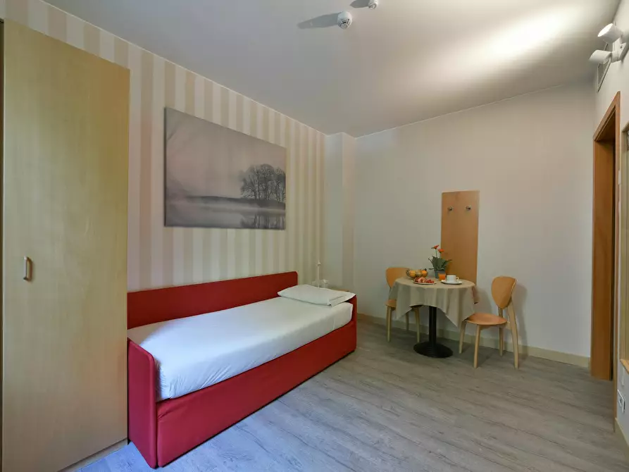 Immagine 1 di Appartamento in affitto  in Via Domenichino a Milano