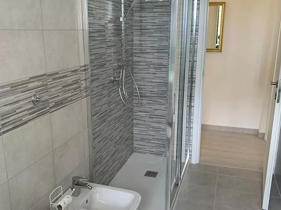 Immagine 10 di Camera in affitto  in Via Vittore Carpaccio a Roma