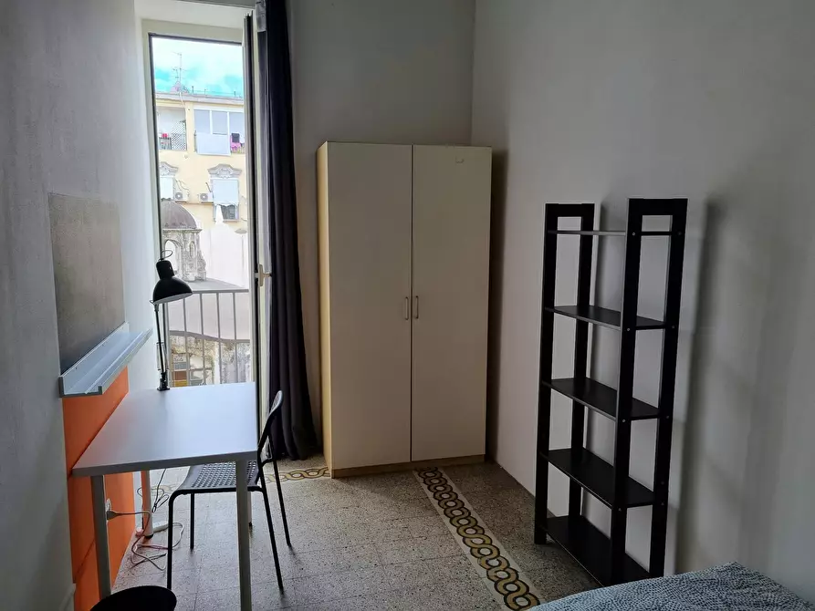 Immagine 4 di Camera in affitto  in Via Pietro Trinchera a Napoli