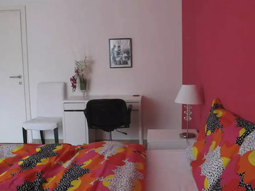 Immagine 2 di Camera in affitto  in Via Medardo Rosso a Milano