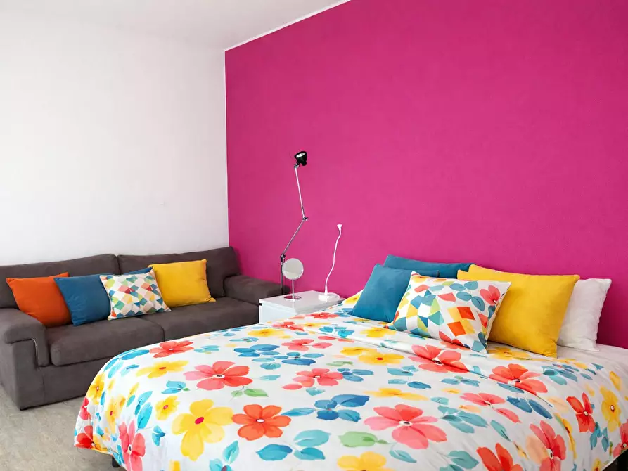 Immagine 2 di Camera in affitto  in Via Medardo Rosso a Milano