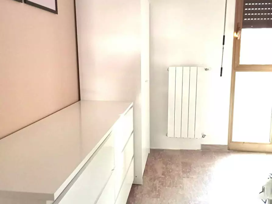 Immagine 5 di Camera in affitto  in Via Medardo Rosso a Milano