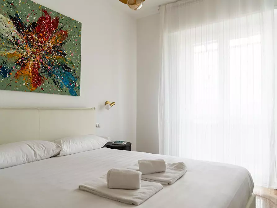 Immagine 1 di Appartamento in affitto  in Via Paul Valery a Milano