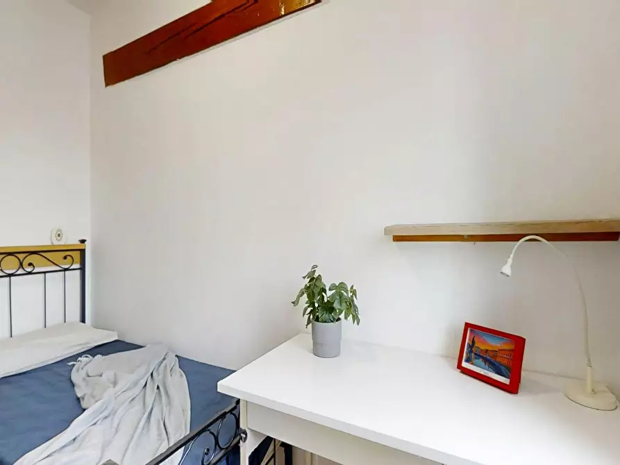 Immagine 3 di Camera in affitto  in Via Niccolò Tommaseo a Padova