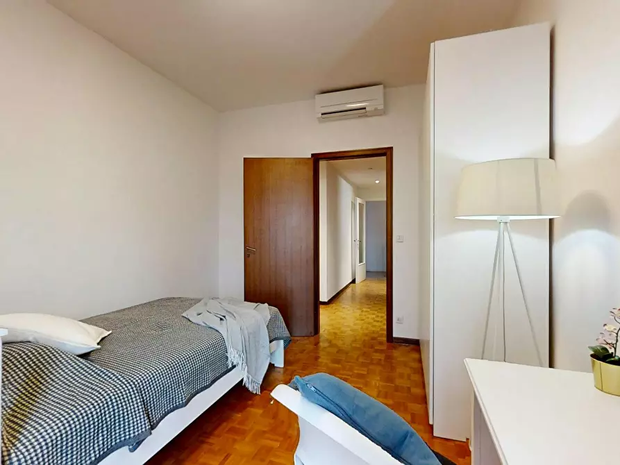 Immagine 2 di Camera in affitto  in Via Brigata Padova a Padova