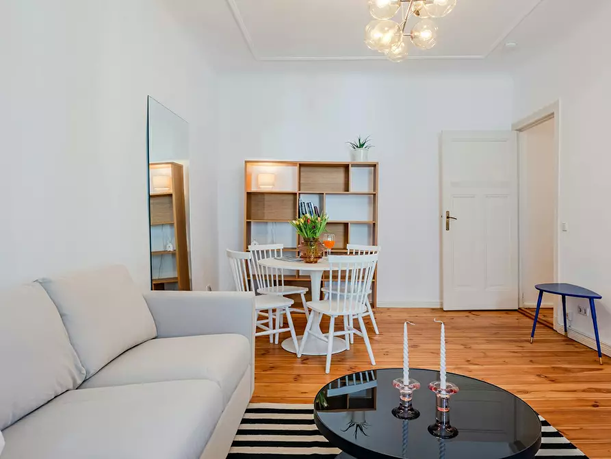 Immagine 7 di Appartamento in affitto  in Ahlbecker Straße a Berlin