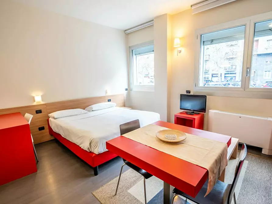 Immagine 4 di Appartamento in affitto  in Via Romeo Frassinetti a Milano