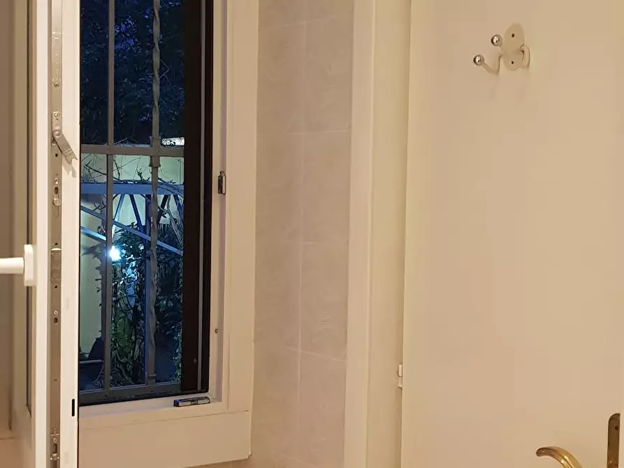 Immagine 7 di Camera in affitto  in Via Fratelli Bronzetti a Milano