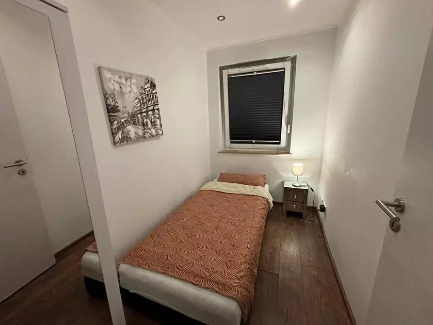 Immagine 6 di Appartamento in affitto  in Erich-Klausener-Straße a Düsseldorf