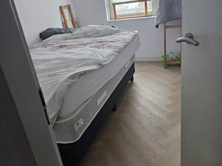 Immagine 1 di Camera in affitto  in Koning Willem-Alexanderlaan a Zevenhuizen