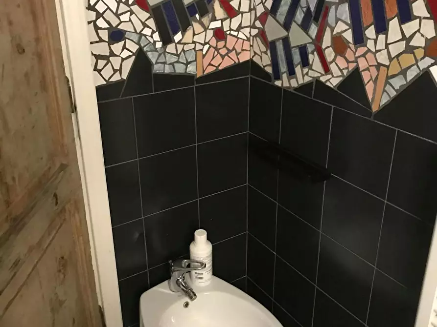 Immagine 10 di Appartamento in affitto  in Via Macerata a Roma