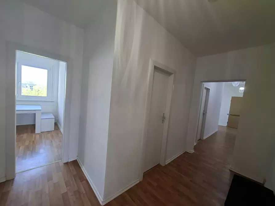 Immagine 8 di Appartamento in affitto  in Marchwitzastraße a Berlin