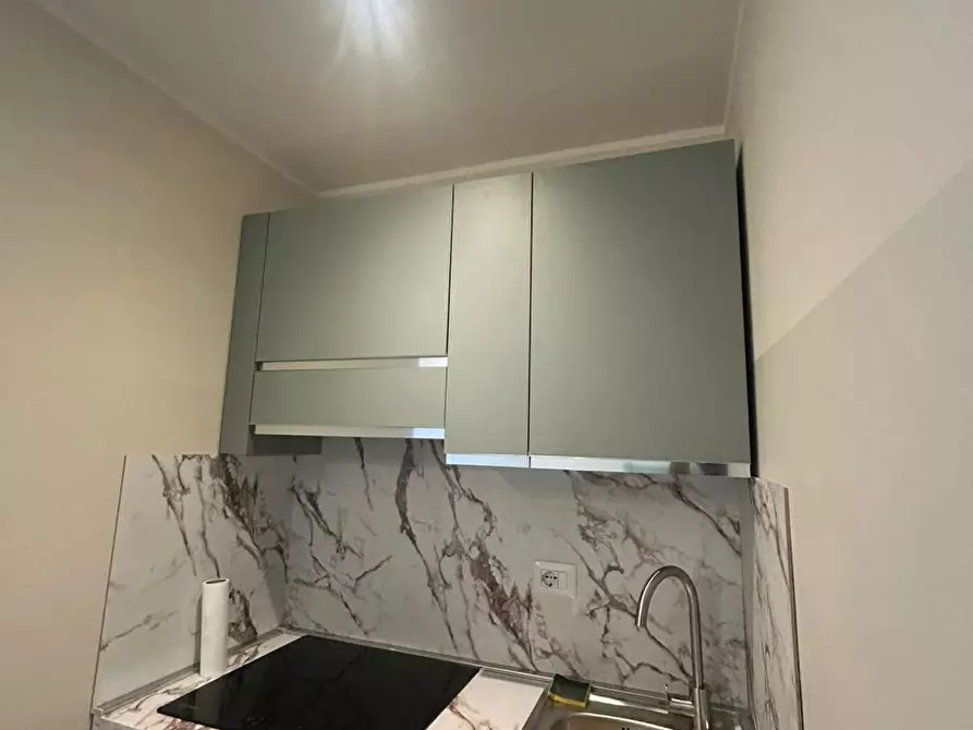 Immagine 2 di Appartamento in affitto  in Via Riva di Trento a Milano