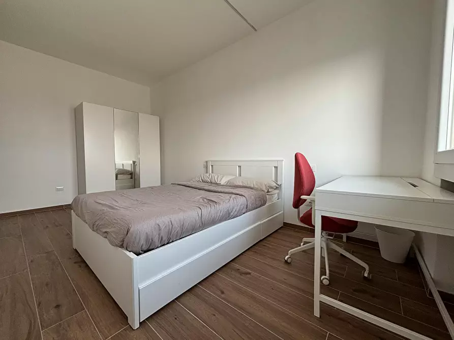 Immagine 4 di Camera in affitto  in Via Enrico degli Scrovegni a Padova