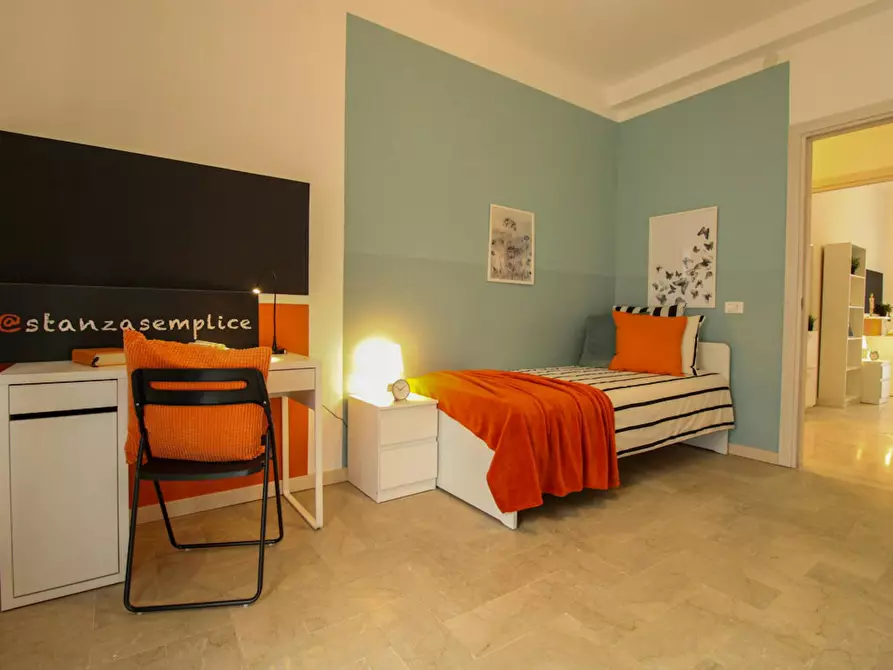 Immagine 1 di Camera in affitto  in Via Bligny a Brescia