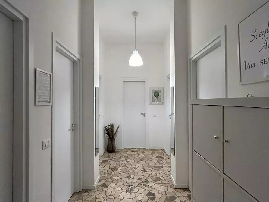 Immagine 10 di Camera in affitto  in Via Gian Battista Cipani a Brescia