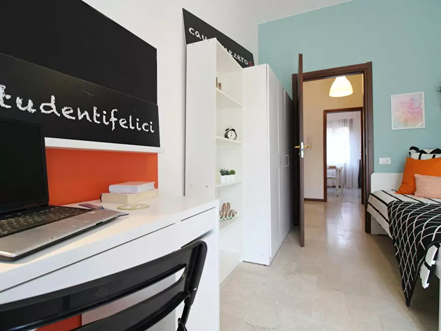 Immagine 1 di Camera in affitto  in Via Bligny a Brescia
