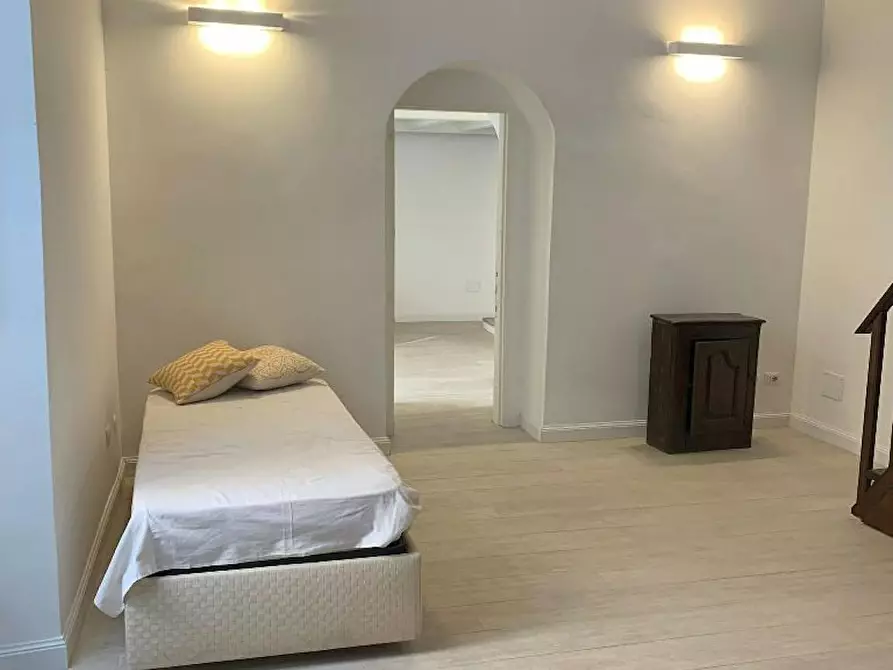 Immagine 7 di Appartamento in affitto  in Via di San Maria in Monticelli a Roma