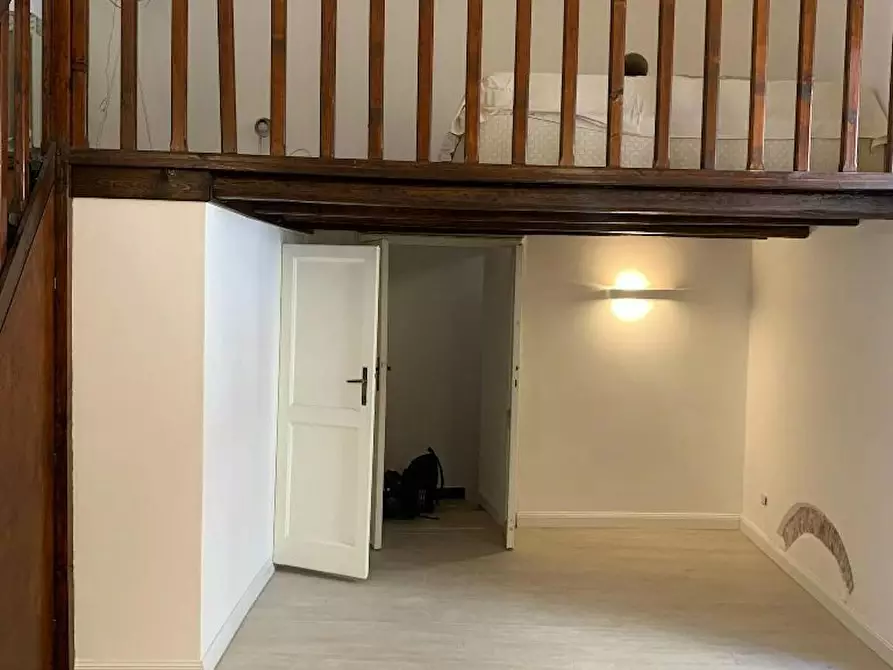 Immagine 5 di Appartamento in affitto  in Via di San Maria in Monticelli a Roma