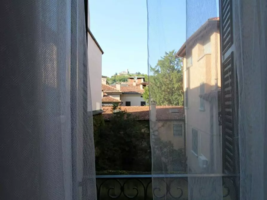 Immagine 6 di Camera in affitto  in Via Trieste a Brescia