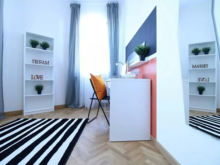 Immagine 2 di Camera in affitto  in Viale della Stazione a Brescia