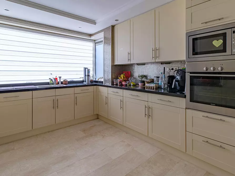 Immagine 6 di Casa indipendente in affitto  in Ecuplein a Amsterdam