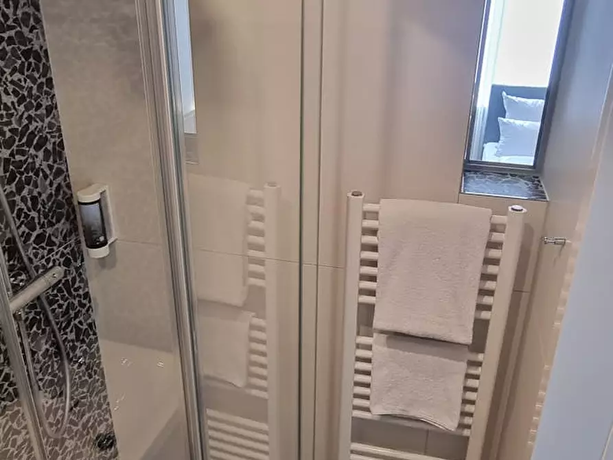 Immagine 4 di Appartamento in affitto  in Lindwurmstraße a München