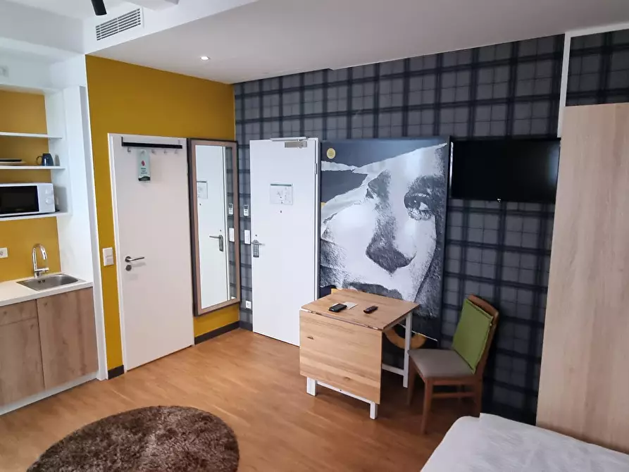 Immagine 4 di Appartamento in affitto  in Lilienthalstraße a Hallbergmoos