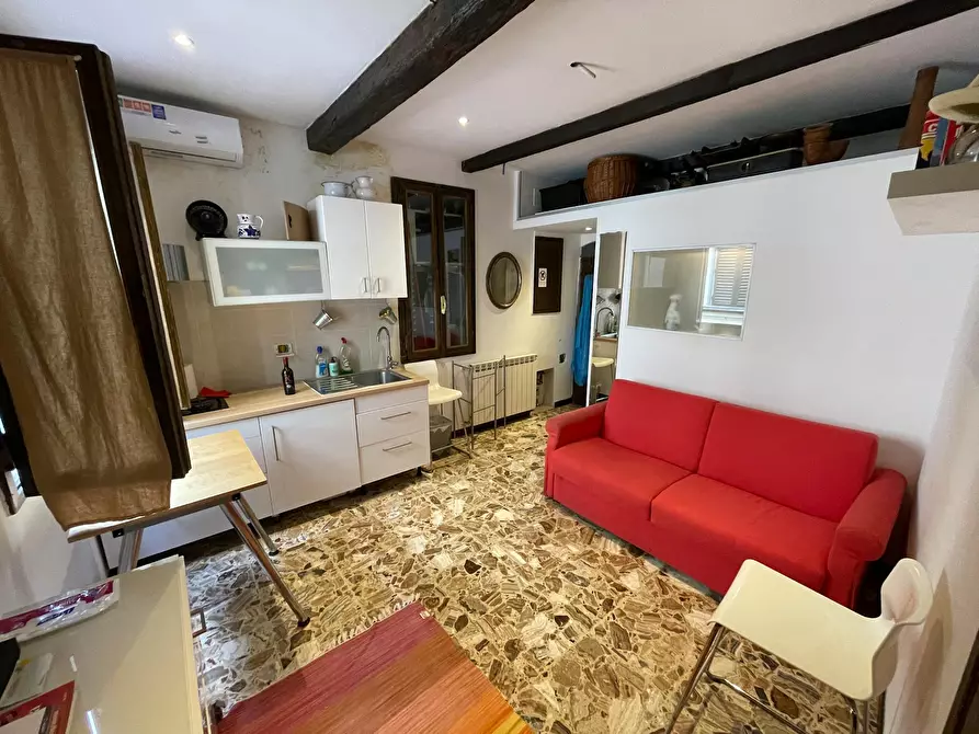 Immagine 2 di Appartamento in affitto  in Via Osteria del Guanto a Firenze