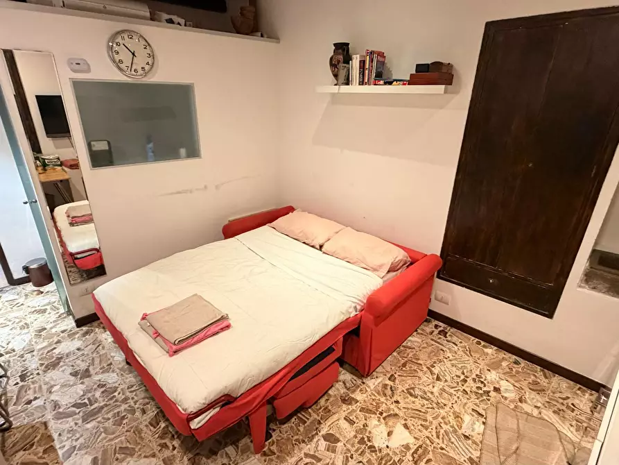 Immagine 10 di Appartamento in affitto  in Via Osteria del Guanto a Firenze