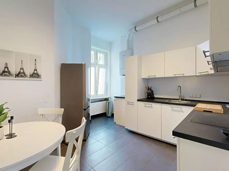 Immagine 9 di Appartamento in affitto  in Nordbahnstraße a Berlin