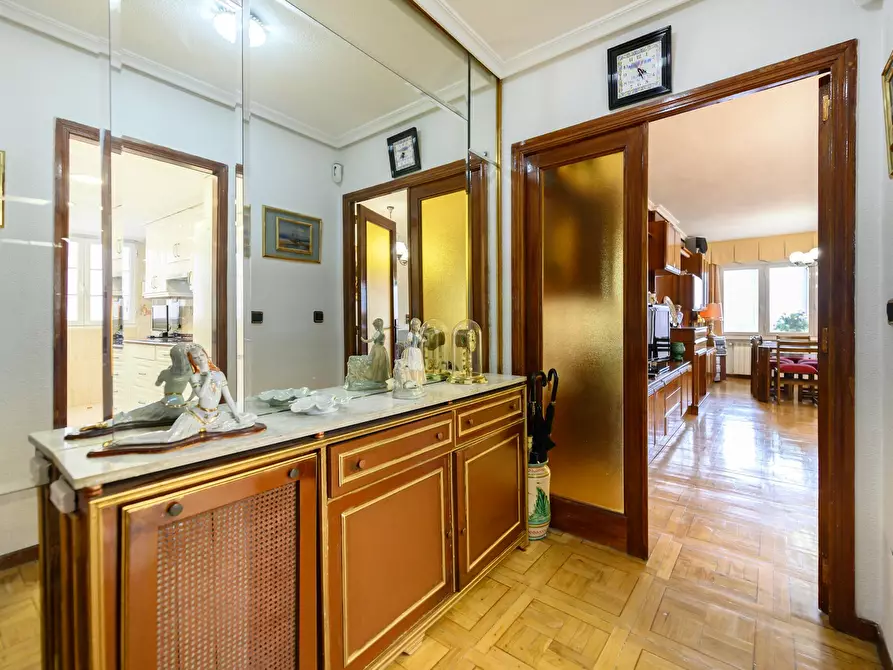 Immagine 10 di Appartamento in affitto  in Calle de Santa Virgilia a Madrid