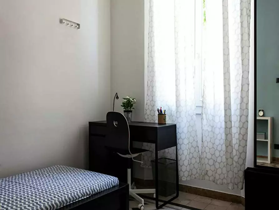Immagine 3 di Camera in affitto  in Via Donato Creti a Bologna