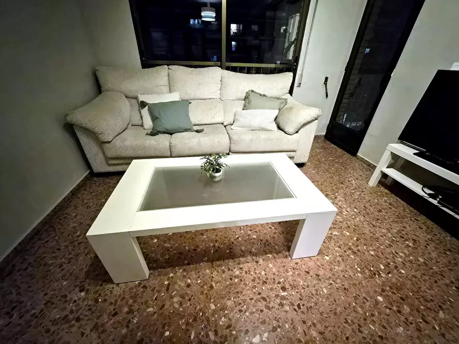 Immagine 5 di Camera in affitto  in Avinguda del Doctor Waksman a Valencia