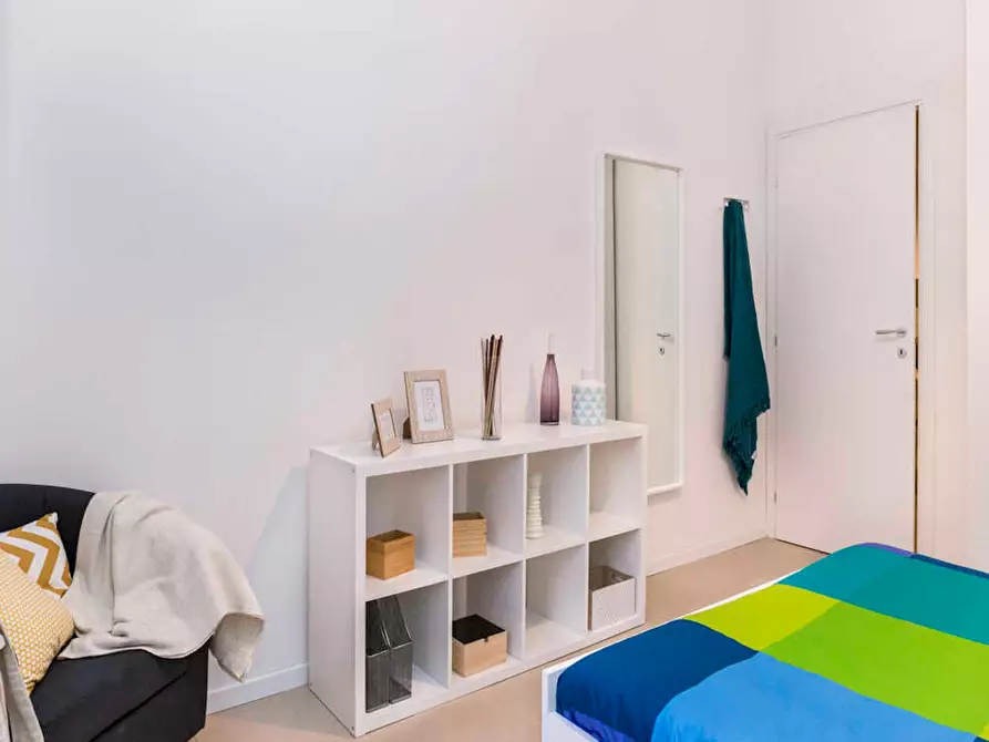 Immagine 6 di Camera in affitto  in Largo Cavalieri di Malta a Milano