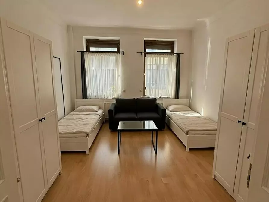 Immagine 1 di Camera condivisa in affitto  in Kempgensweg a Düsseldorf