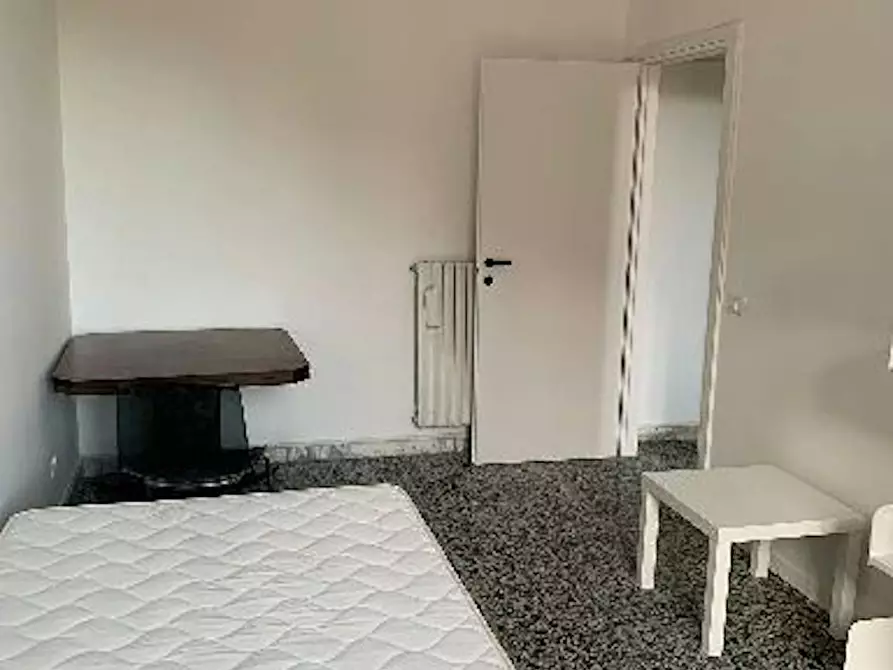 Immagine 2 di Camera in affitto  in Via Pietro Sterbini a Roma