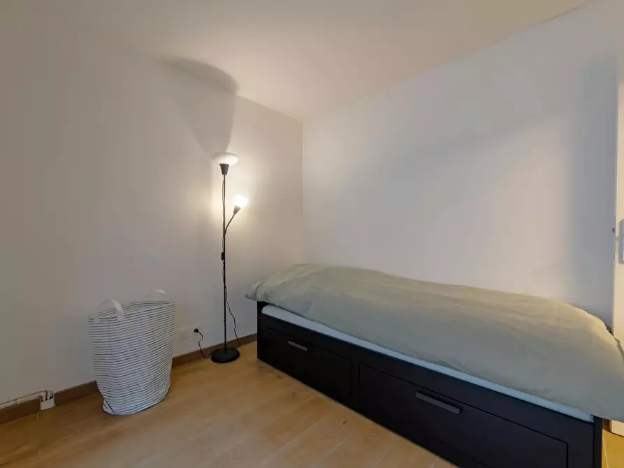 Immagine 10 di Appartamento in affitto  in Avenue de l'Arche a Courbevoie